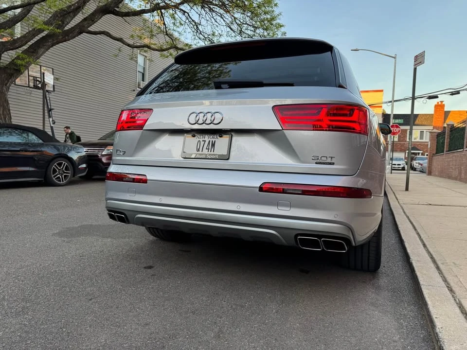 2017 Audi 4M Q7 - Image 12 of 17