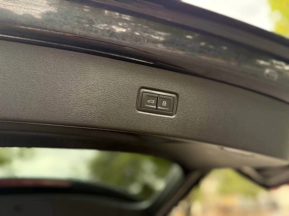 2017 Audi 4M Q7 - Image 10 of 20