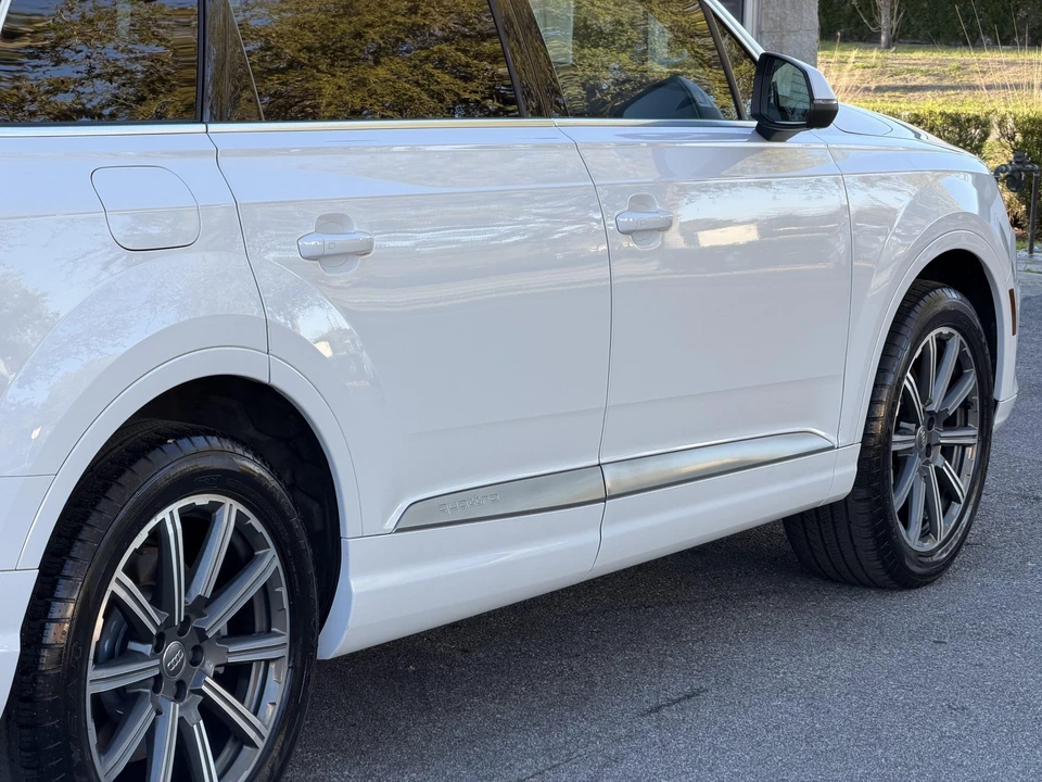 2017 Audi 4M Q7 - Image 29 of 31