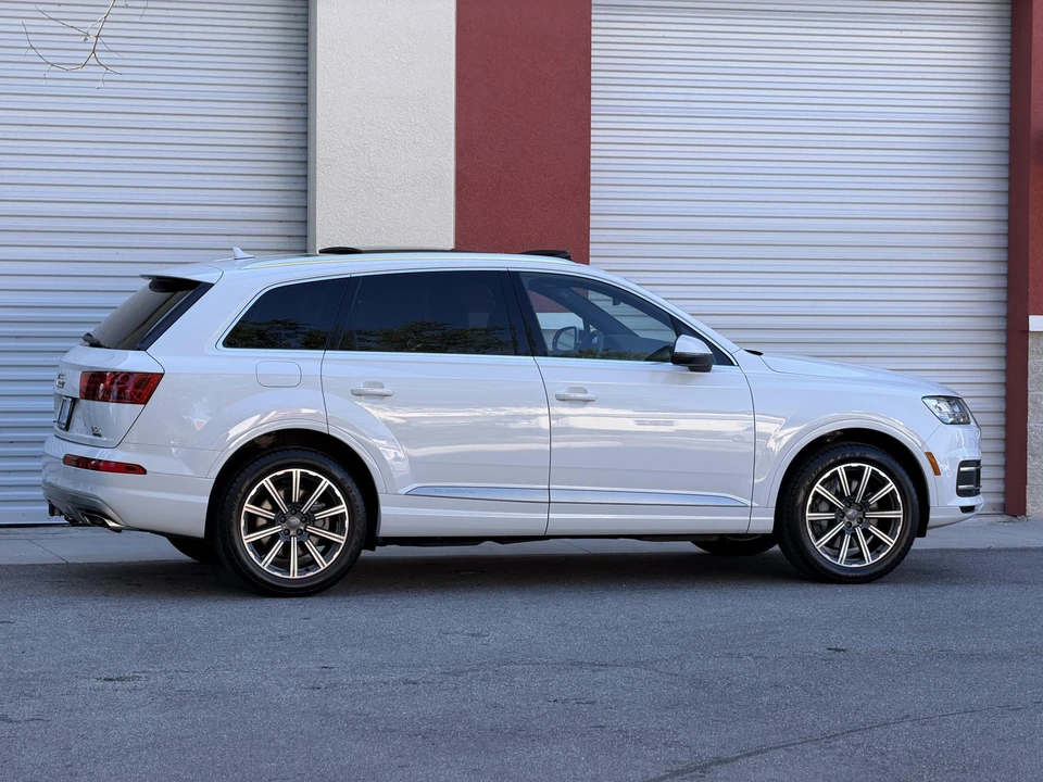 2017 Audi 4M Q7 - Image 10 of 31