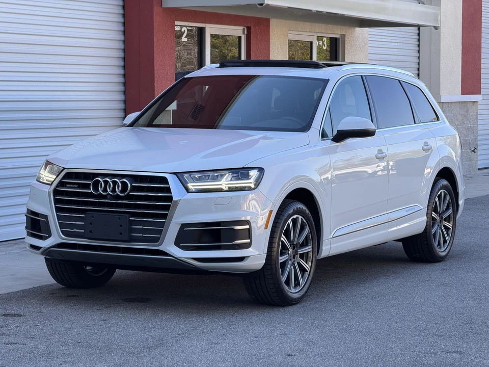 2017 Audi 4M Q7 - Image 4 of 31