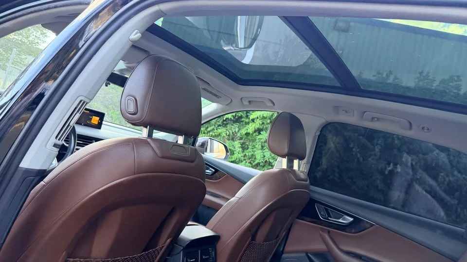 2017 Audi 4M Q7 - Image 14 of 20