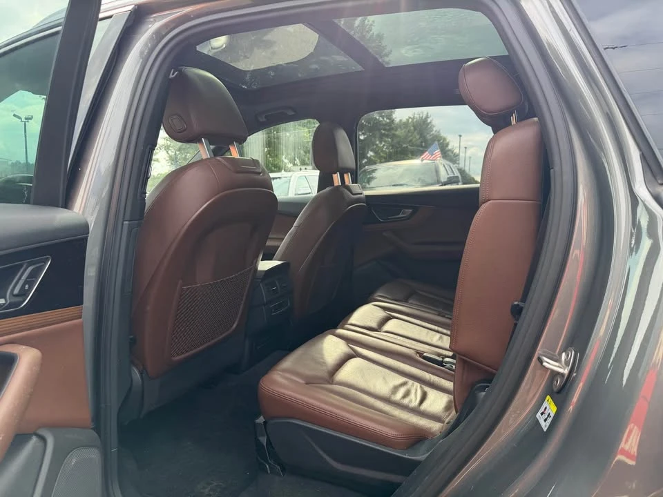 2017 Audi 4M Q7 - Image 8 of 14