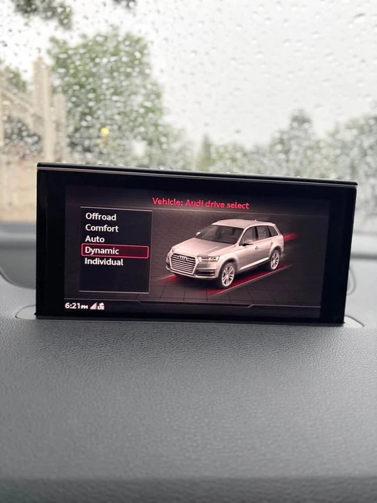 2017 Audi 4M Q7 - Image 13 of 15
