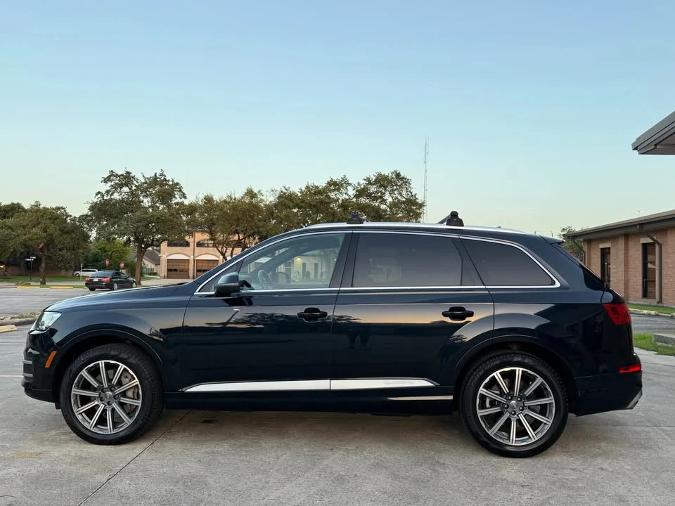 2017 Audi 4M Q7 - Image 2 of 16