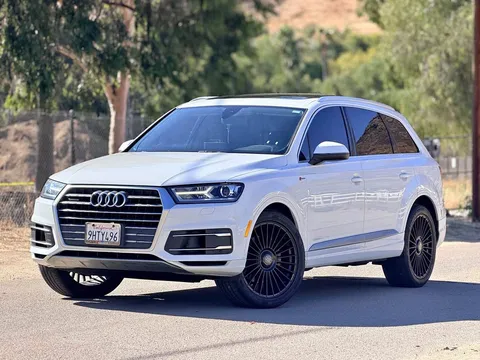 2017 Audi Q7 3.0T Premium Sport Utility 4D