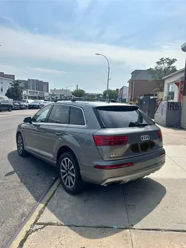 2017 Audi Q7 3.0T Premium Sport Utility 4D