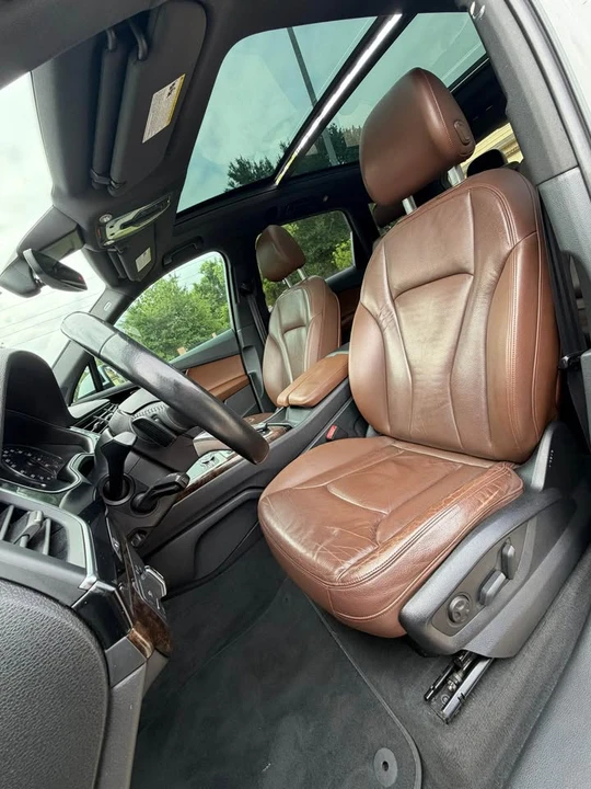 2017 Audi 4M Q7 - Image 8 of 10