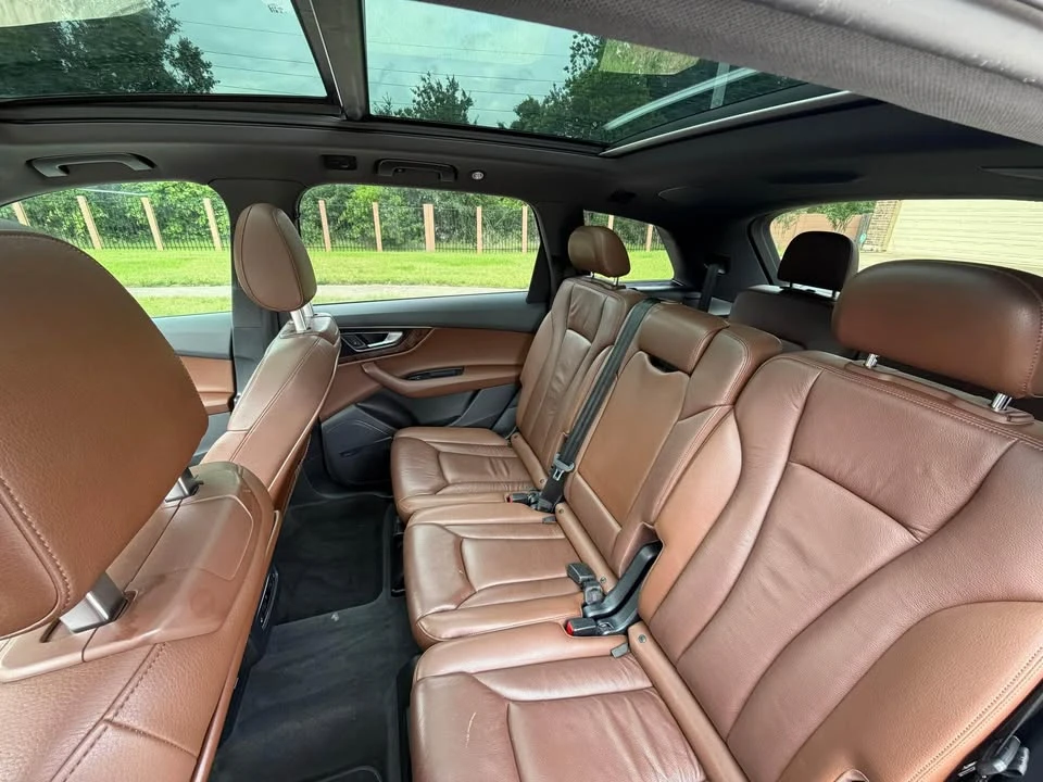 2017 Audi 4M Q7 - Image 9 of 10