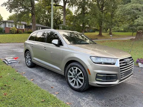 2017 Audi Q7 3.0T Premium Sport Utility 4D