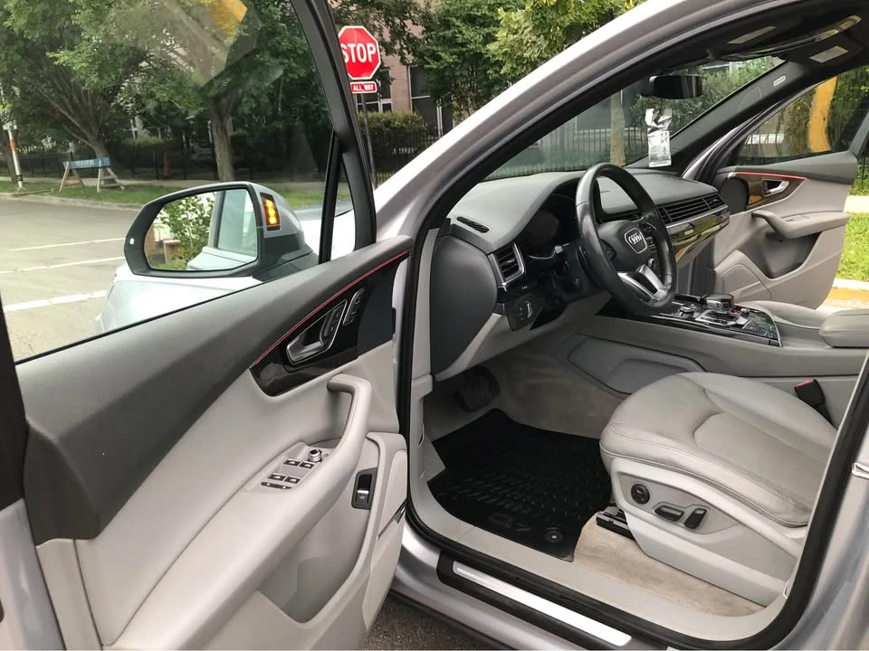 2017 Audi 4M Q7 - Image 9 of 18