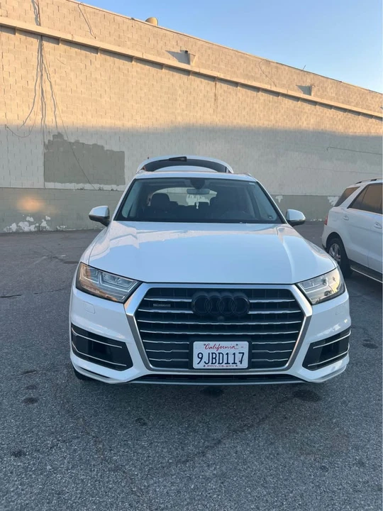 2017 Audi 4M Q7 - Image 6 of 8