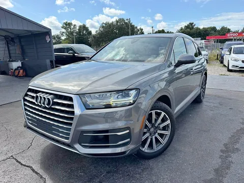 2017 Audi Q7 3.0T Prestige Sport Utility 4D