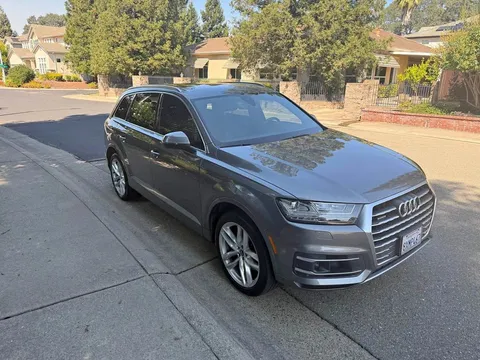 2017 Audi Q7 3.0T Prestige Sport Utility 4D