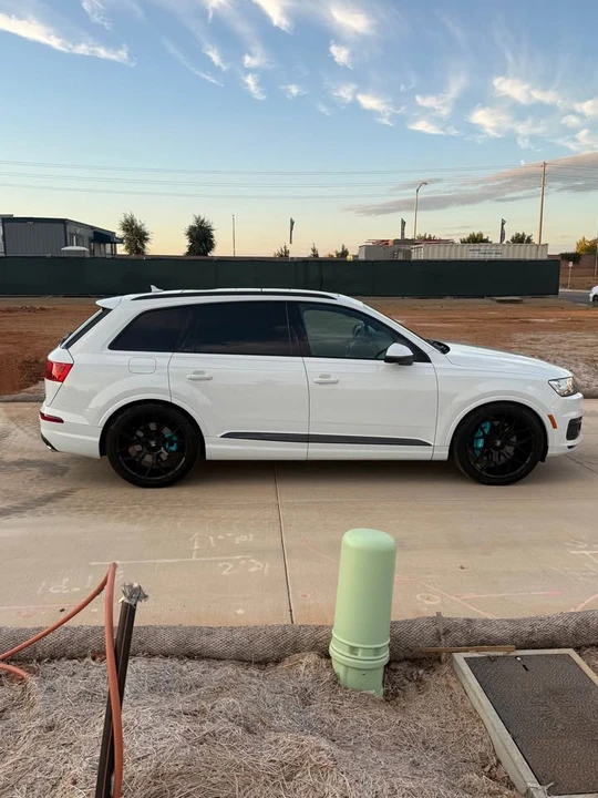 2017 Audi 4M Q7 - Image 6 of 19