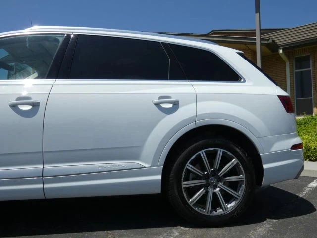 2017 Audi 4M Q7 - Image 10 of 21