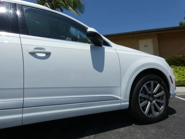 2017 Audi 4M Q7 - Image 6 of 21