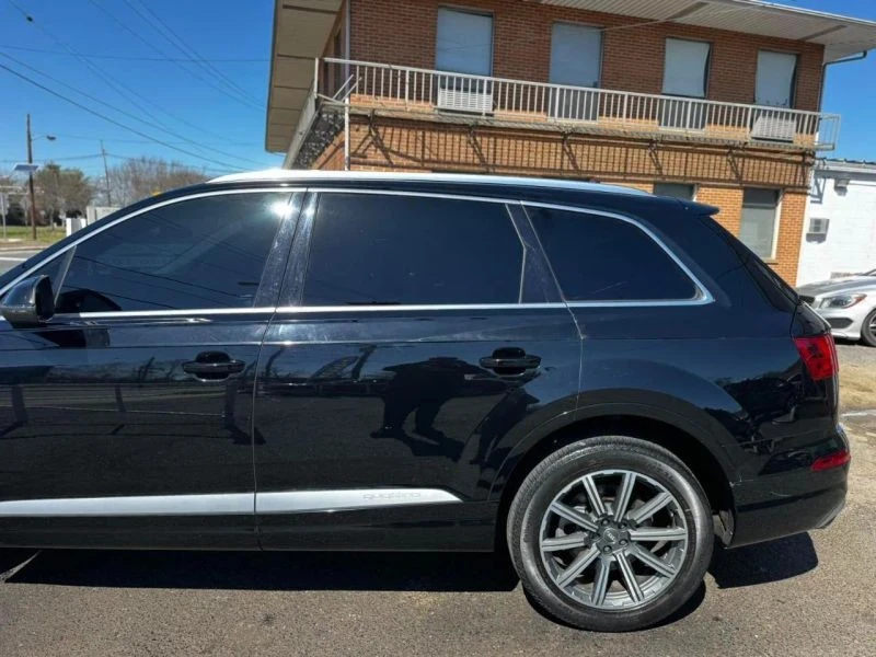 2017 Audi 4M Q7 - Image 8 of 12