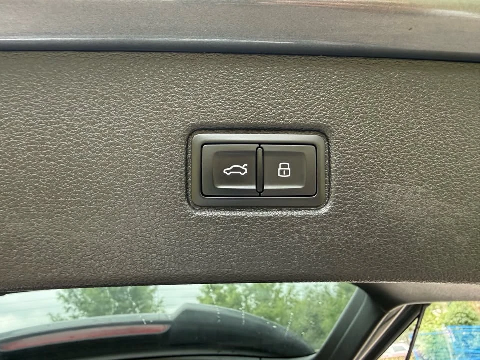 2017 Audi 4M Q7 - Image 11 of 20