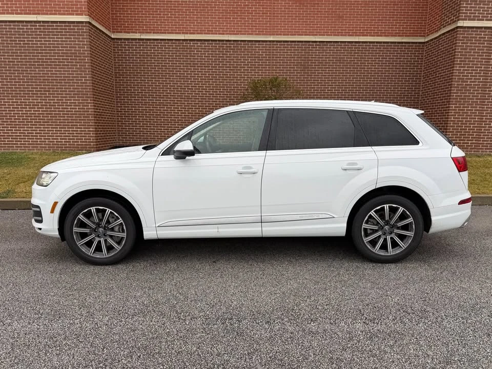 2017 Audi 4M Q7 - Image 4 of 15