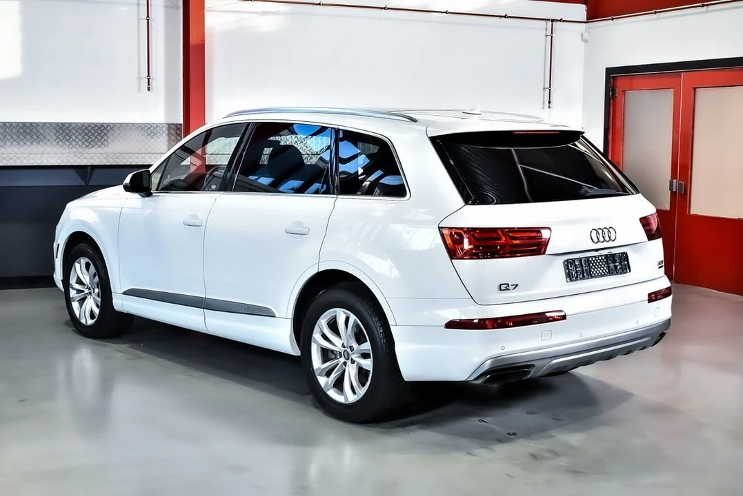 2017 Audi 4M Q7 - Image 22 of 30