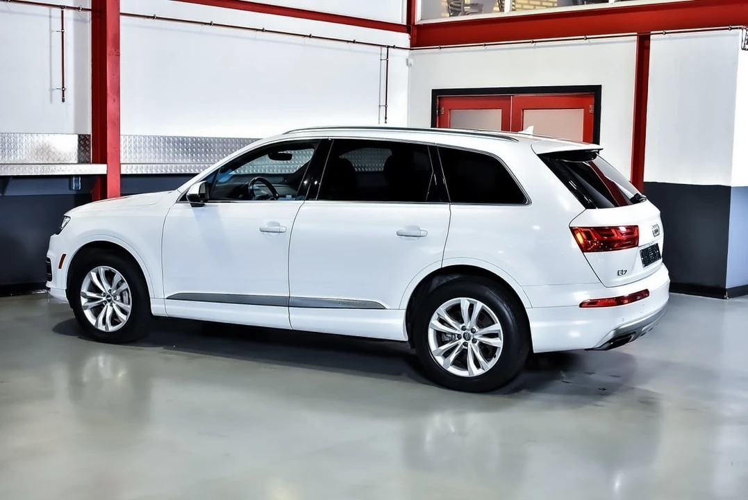 2017 Audi 4M Q7 - Image 24 of 30
