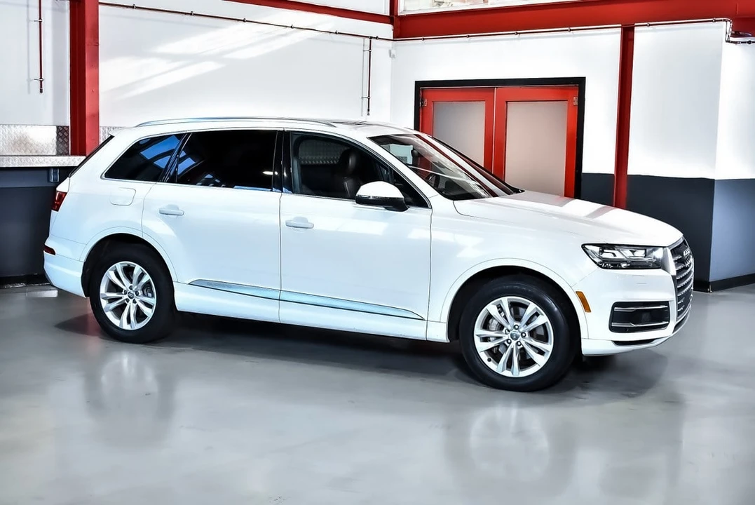 2017 Audi 4M Q7 - Image 13 of 30