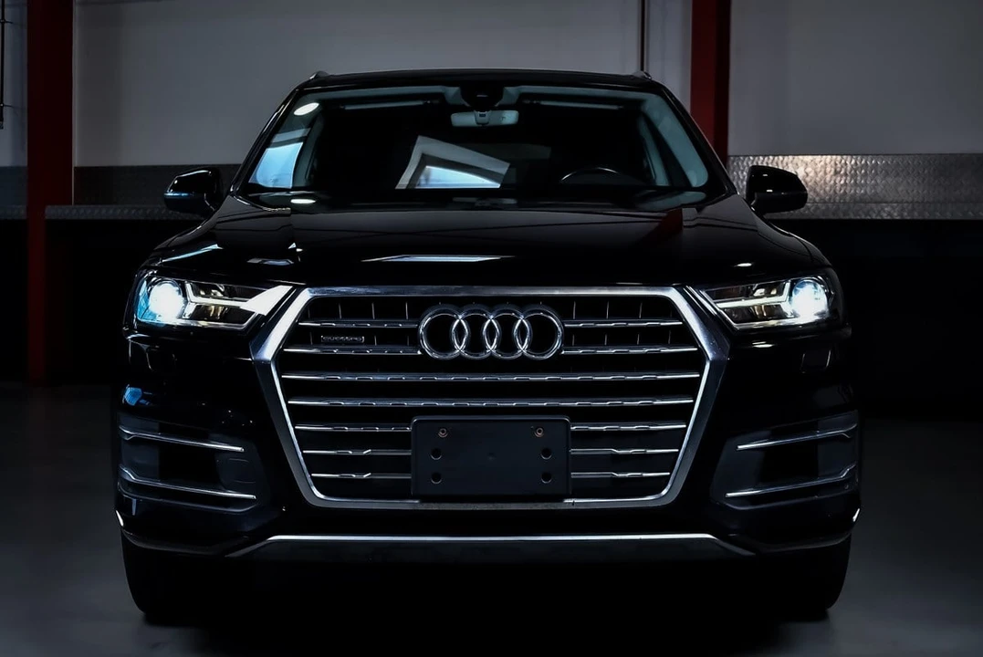 2017 Audi 4M Q7 - Image 4 of 30