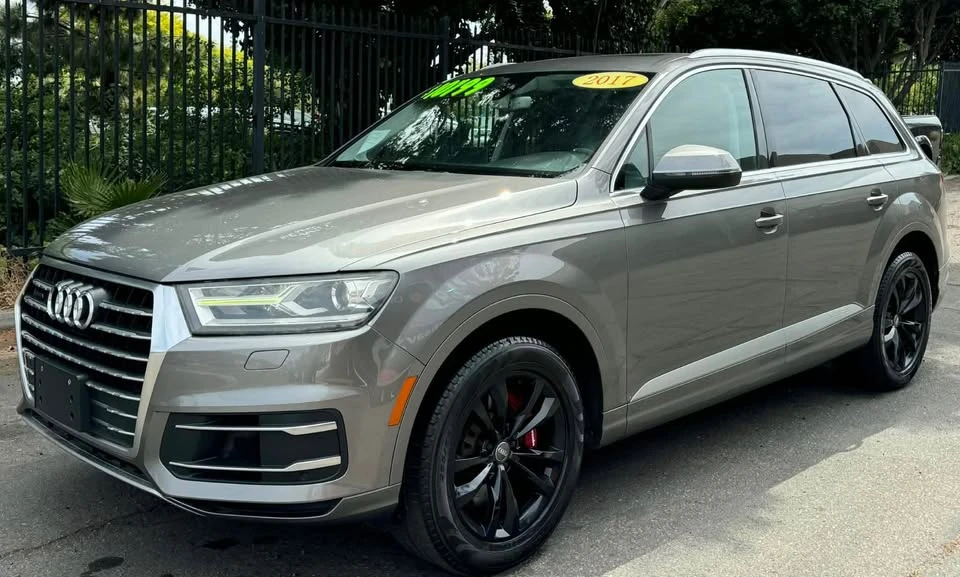 2017 Audi 4M Q7 - Image 2 of 20