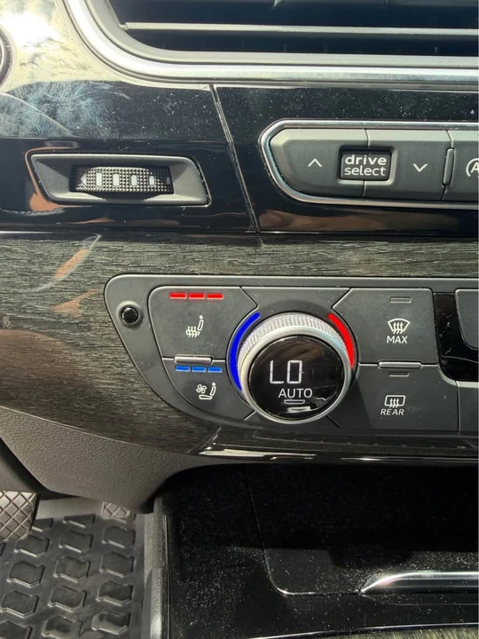 2017 Audi 4M Q7 - Image 17 of 17