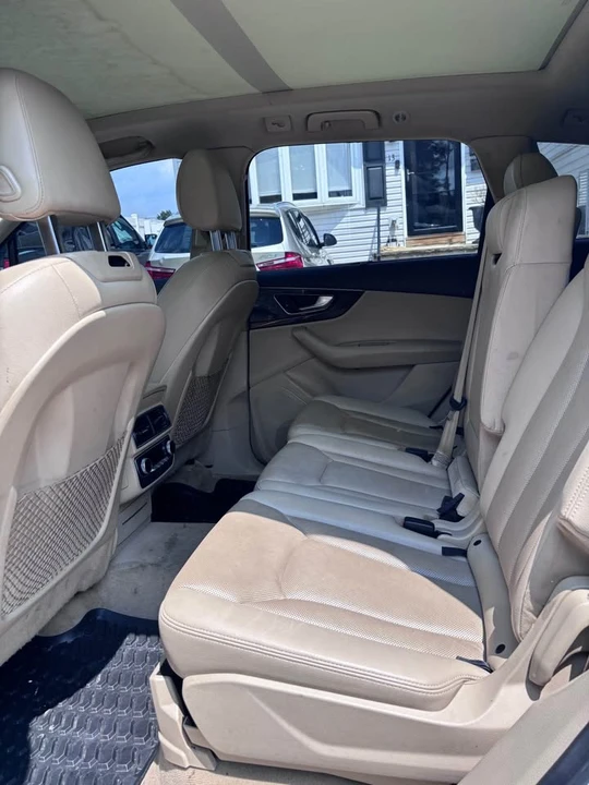 2017 Audi 4M Q7 - Image 8 of 11