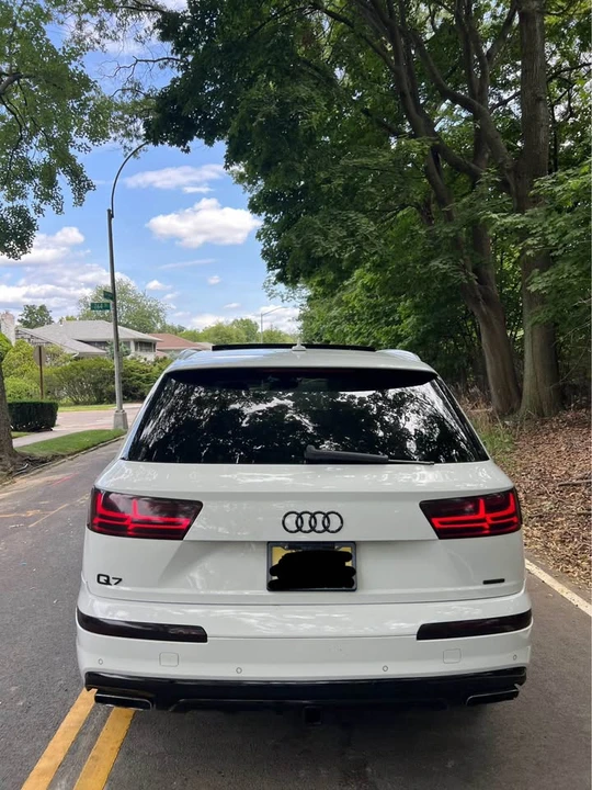 2017 Audi 4M Q7 - Image 5 of 16