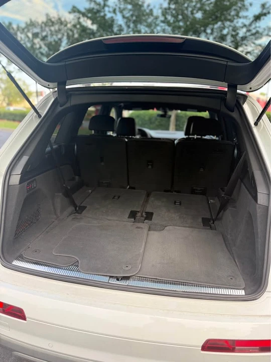 2017 Audi 4M Q7 - Image 8 of 19