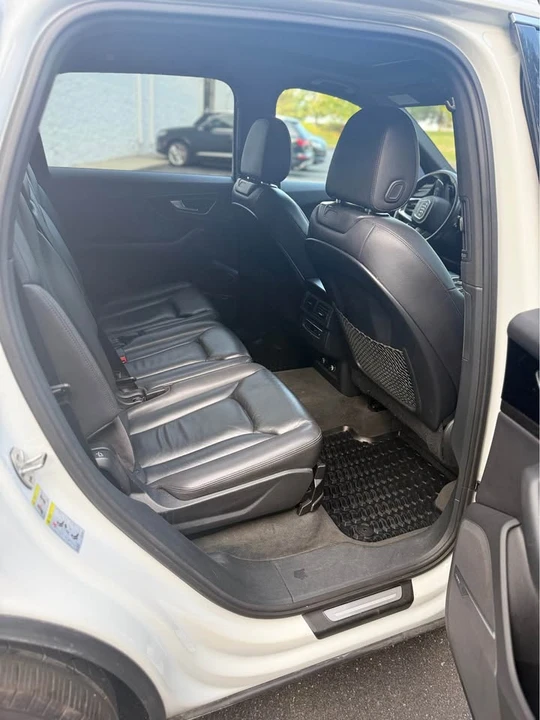 2017 Audi 4M Q7 - Image 10 of 19