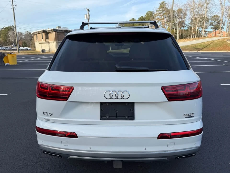 2017 Audi 4M Q7 - Image 9 of 17