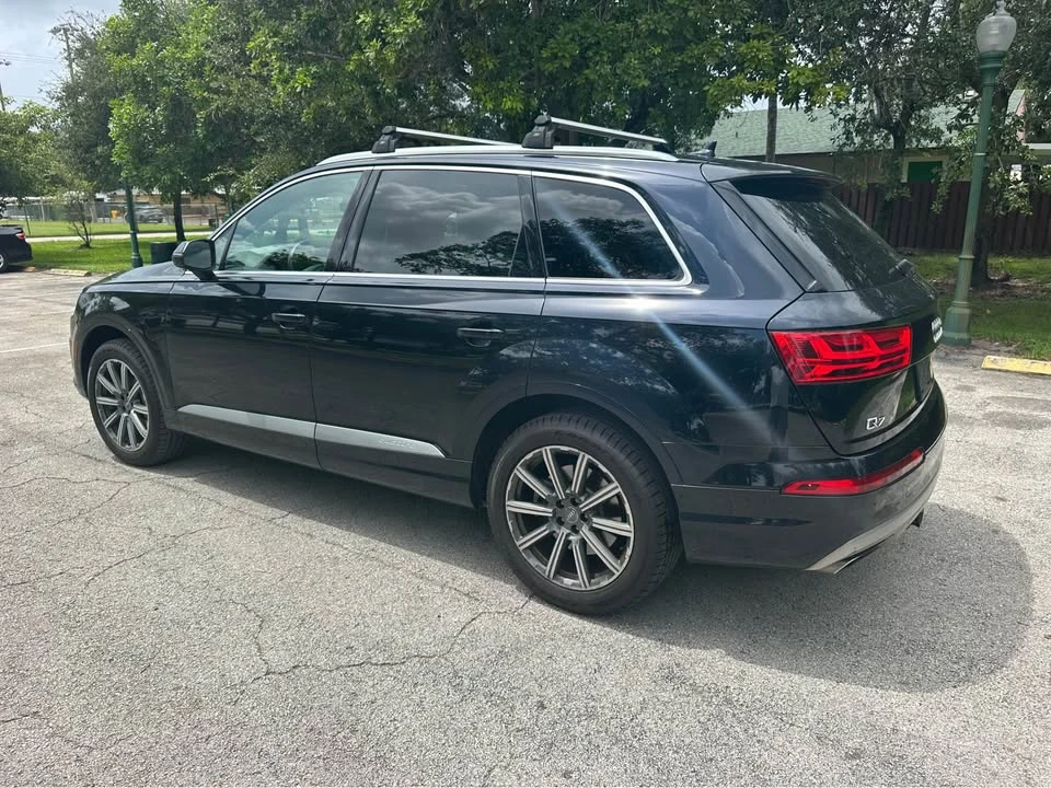 2017 Audi 4M Q7 - Image 7 of 16