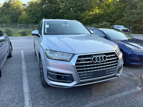 2017 Audi Q7 3.0T Quattro Premium Sport Utility 4D