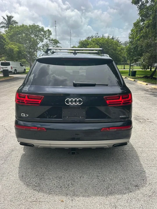 2017 Audi 4M Q7 - Image 6 of 16