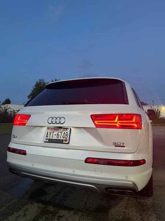 2017 Audi 4M Q7 - Image 7 of 8
