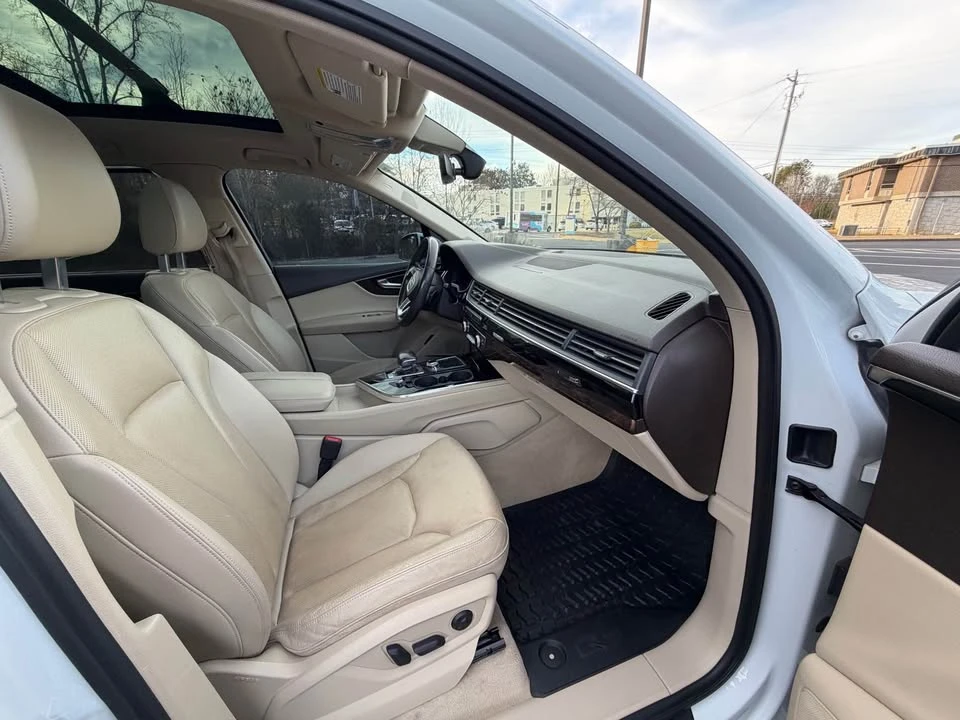 2017 Audi 4M Q7 - Image 4 of 17