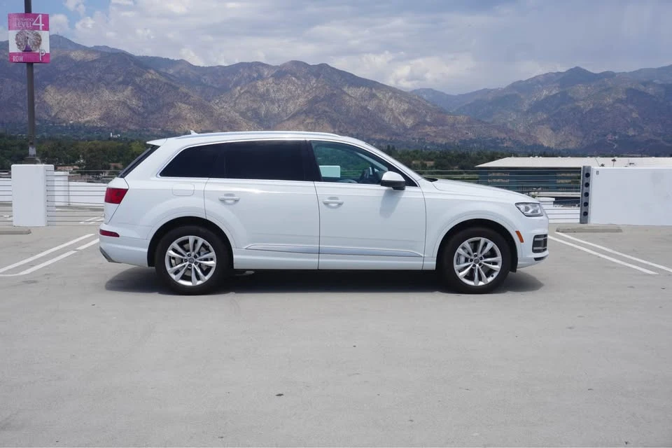 2017 Audi 4M Q7 - Image 4 of 19