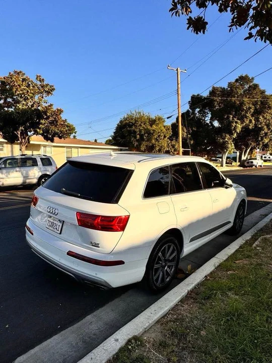 2017 Audi 4M Q7 - Image 6 of 10
