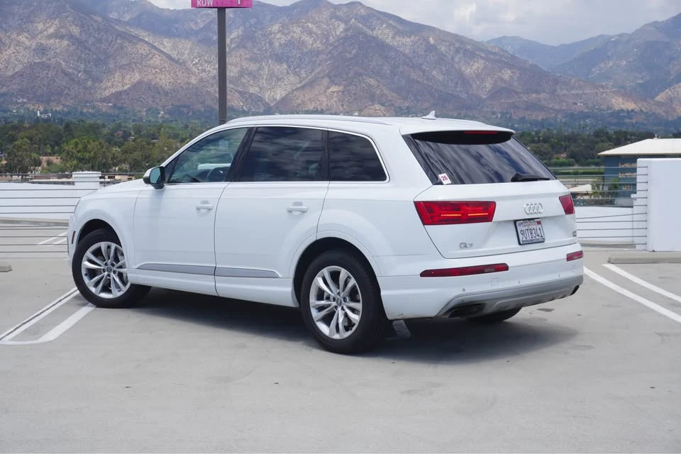 2017 Audi 4M Q7 - Image 8 of 19