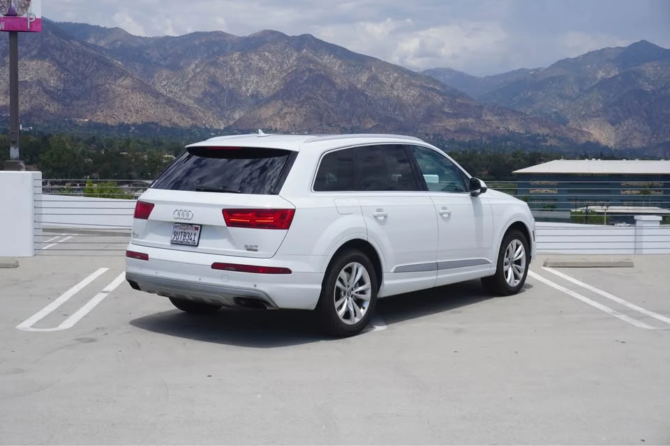 2017 Audi 4M Q7 - Image 5 of 19