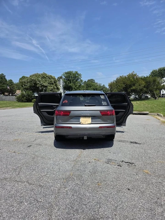 2017 Audi 4M Q7 - Image 7 of 8