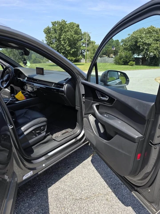 2017 Audi 4M Q7 - Image 5 of 8