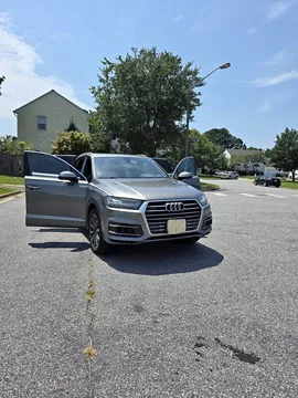 2017 Audi Q7 3.0T Quattro Prestige Sport Utility 4D