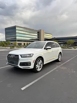 2017 Audi Q7 3.0T Quattro Prestige Sport Utility 4D