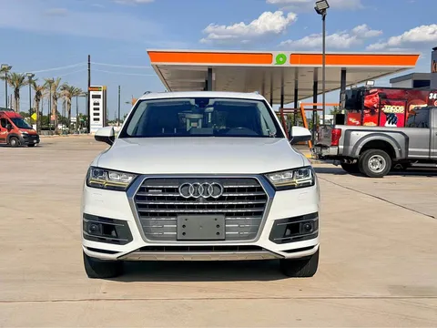 2017 Audi Q7 3.0T Quattro Prestige Sport Utility 4D