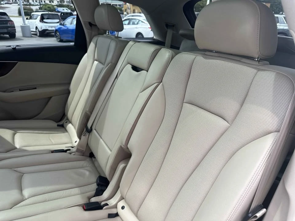 2017 Audi 4M Q7 - Image 9 of 14